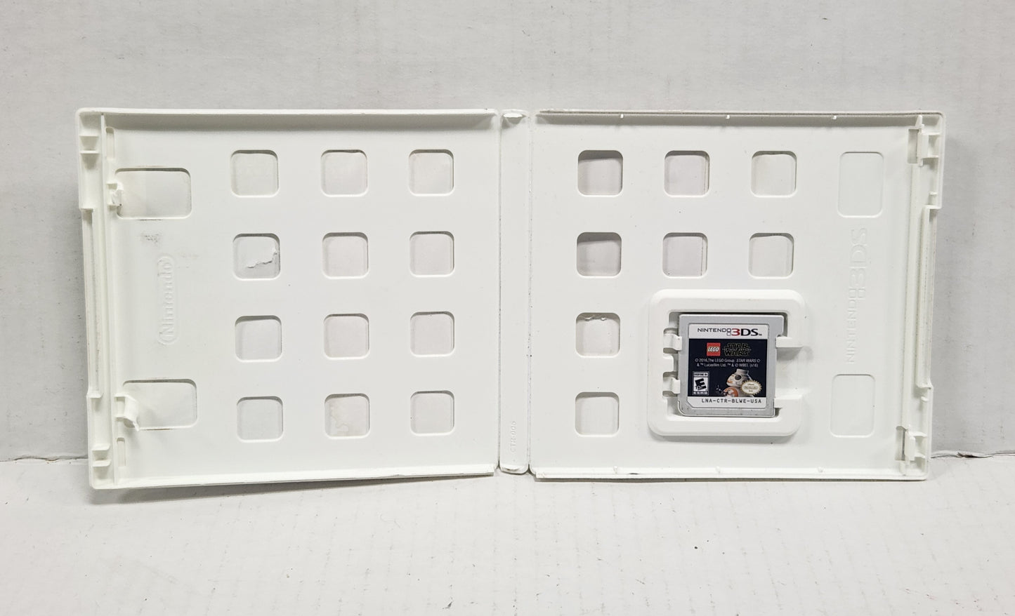 Auction Item 62: Lego Star Wars Force Awakens - 3DS