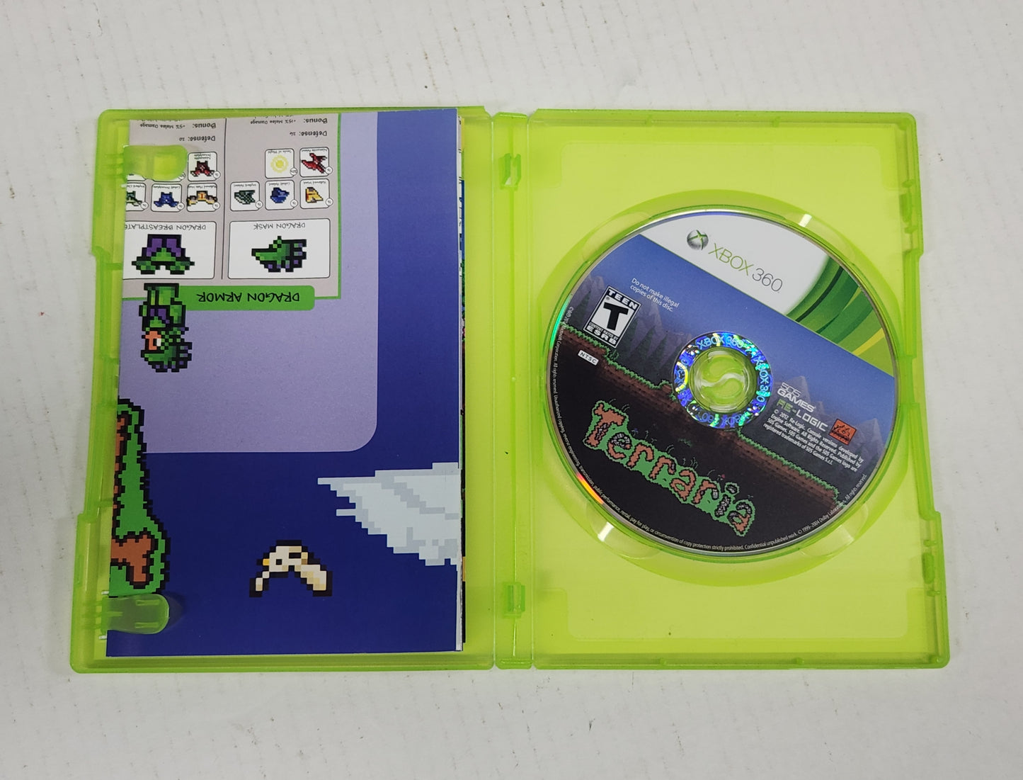 Lot 047: Terraria - XBox 360
