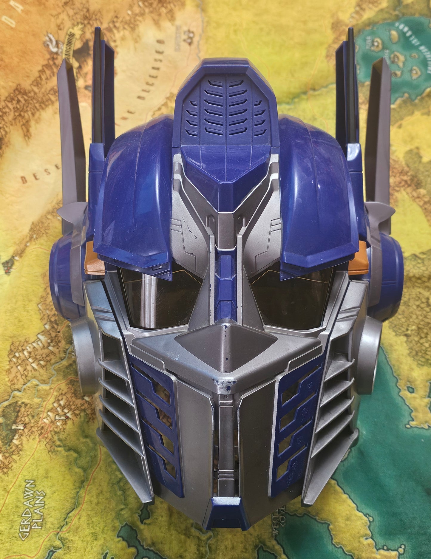145: Hasbro Transformers: The Last Knight Optimus Prime Voice Changer Helmet