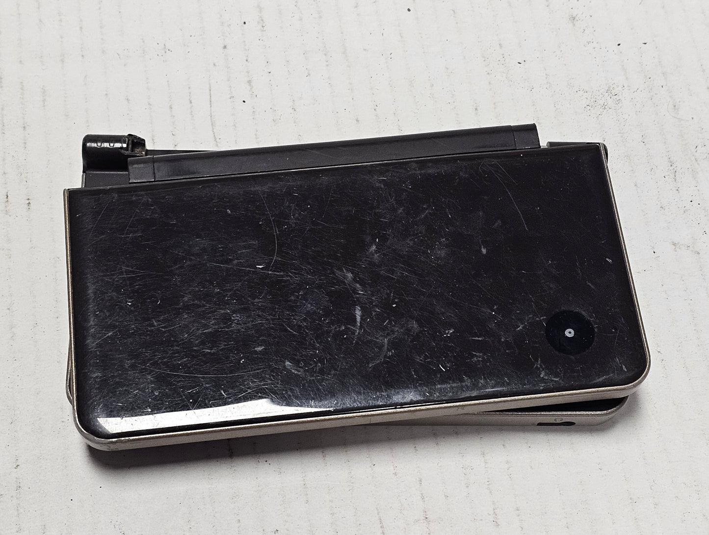 020: DSi XL Console