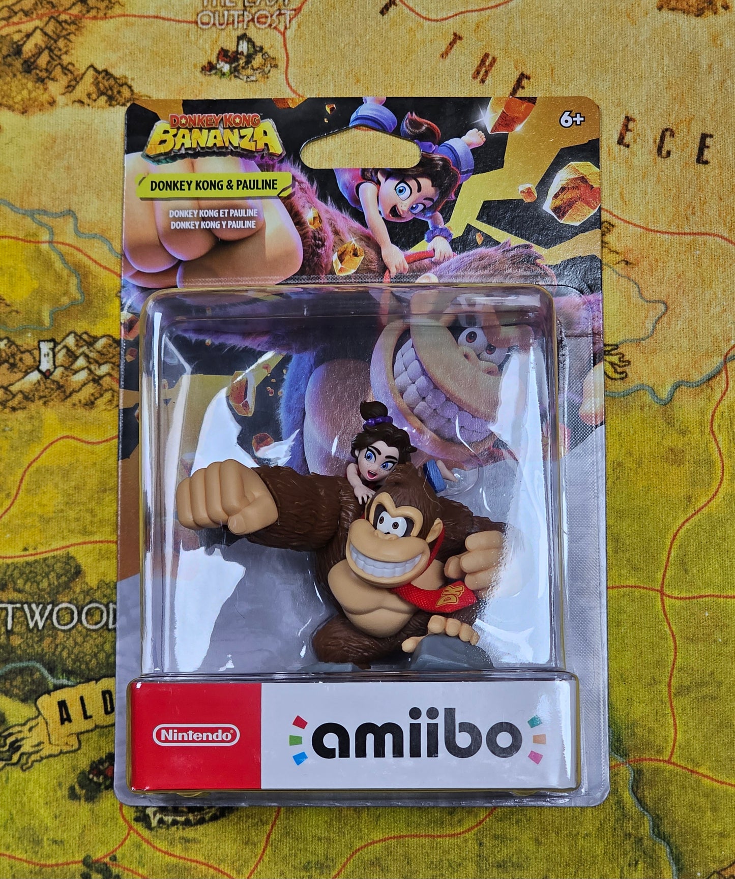 001: Donkey Kong & Pauline Amiibo