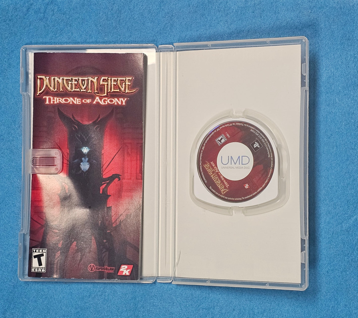 010: Dungeon Siege: Throne of Agony - PSP