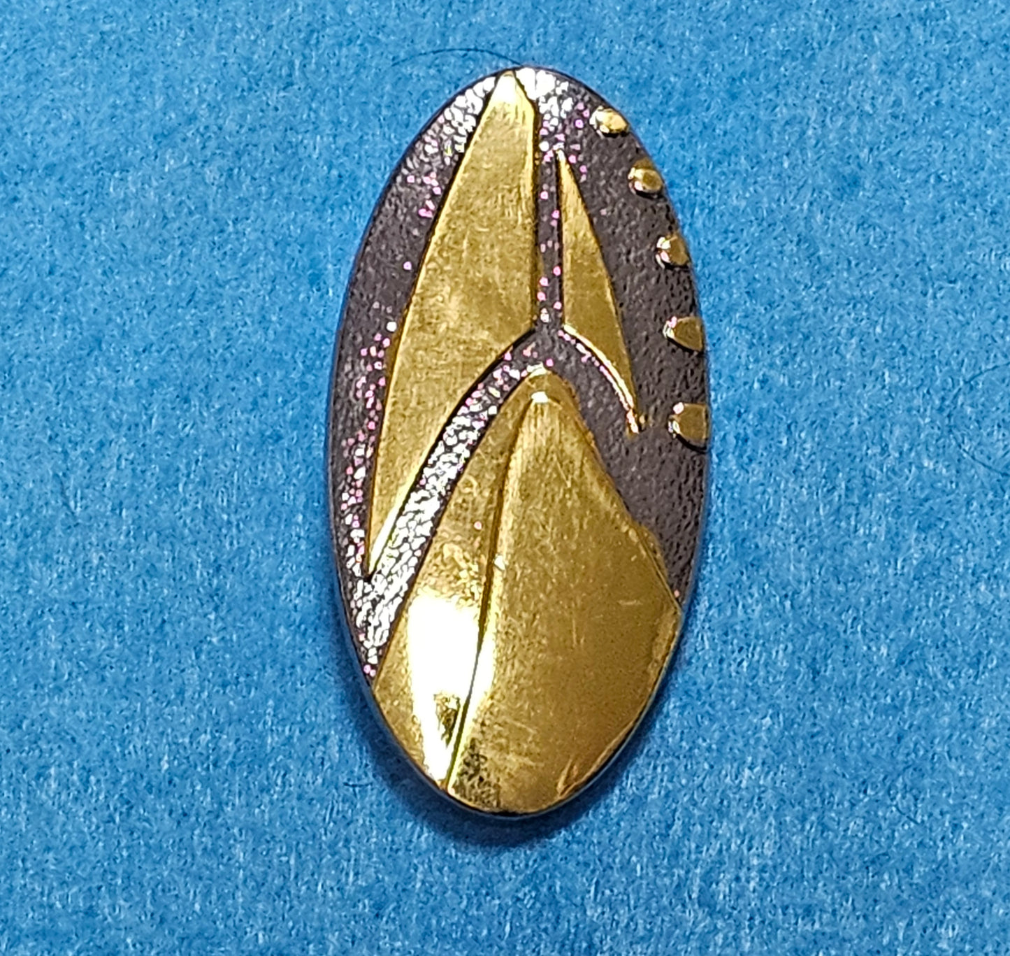 008: Discovery Admirals Insignia Pin
