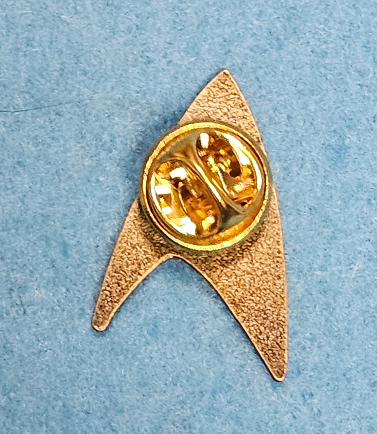 009: Engineering Insignia Pin