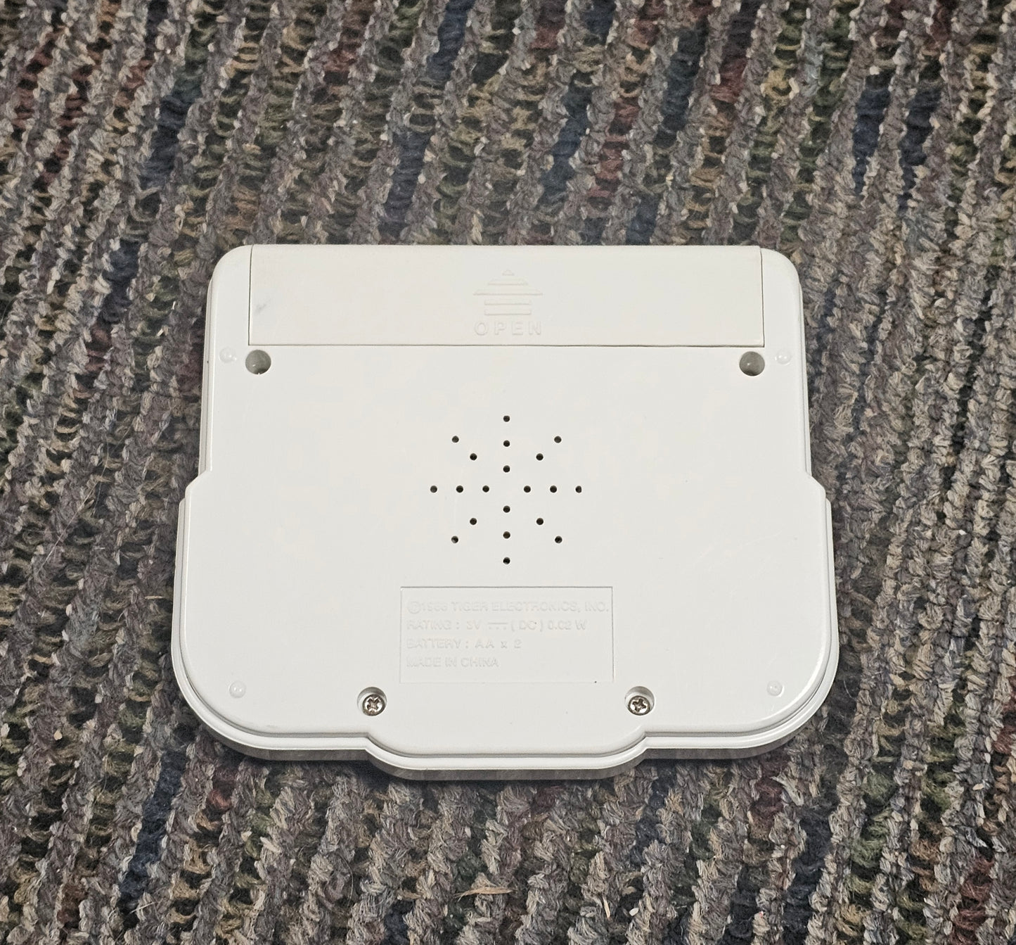 052: Wayne Gretzky Brett Hull Shoot Out Tiger Electronic Game