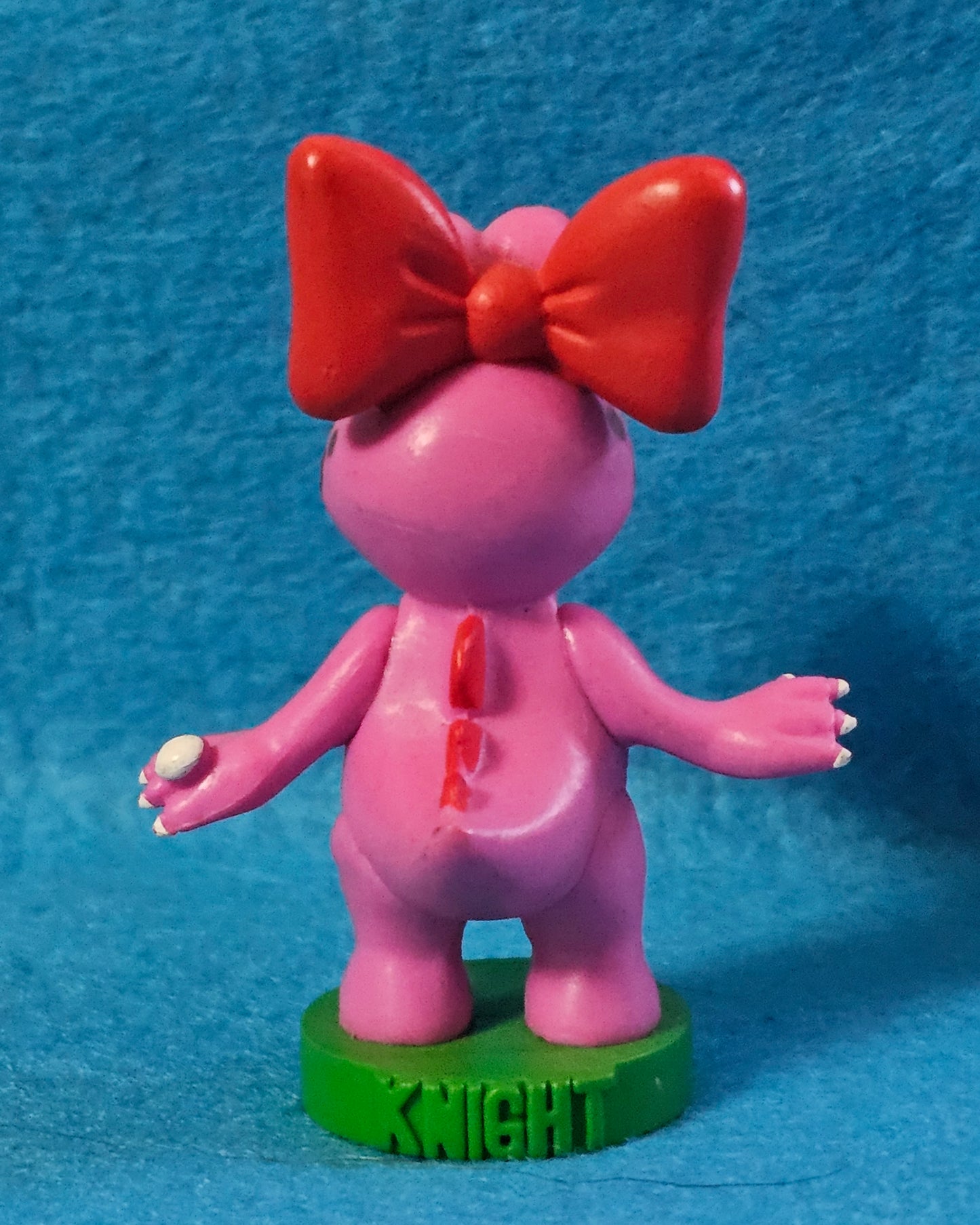 118: Birdo Figure