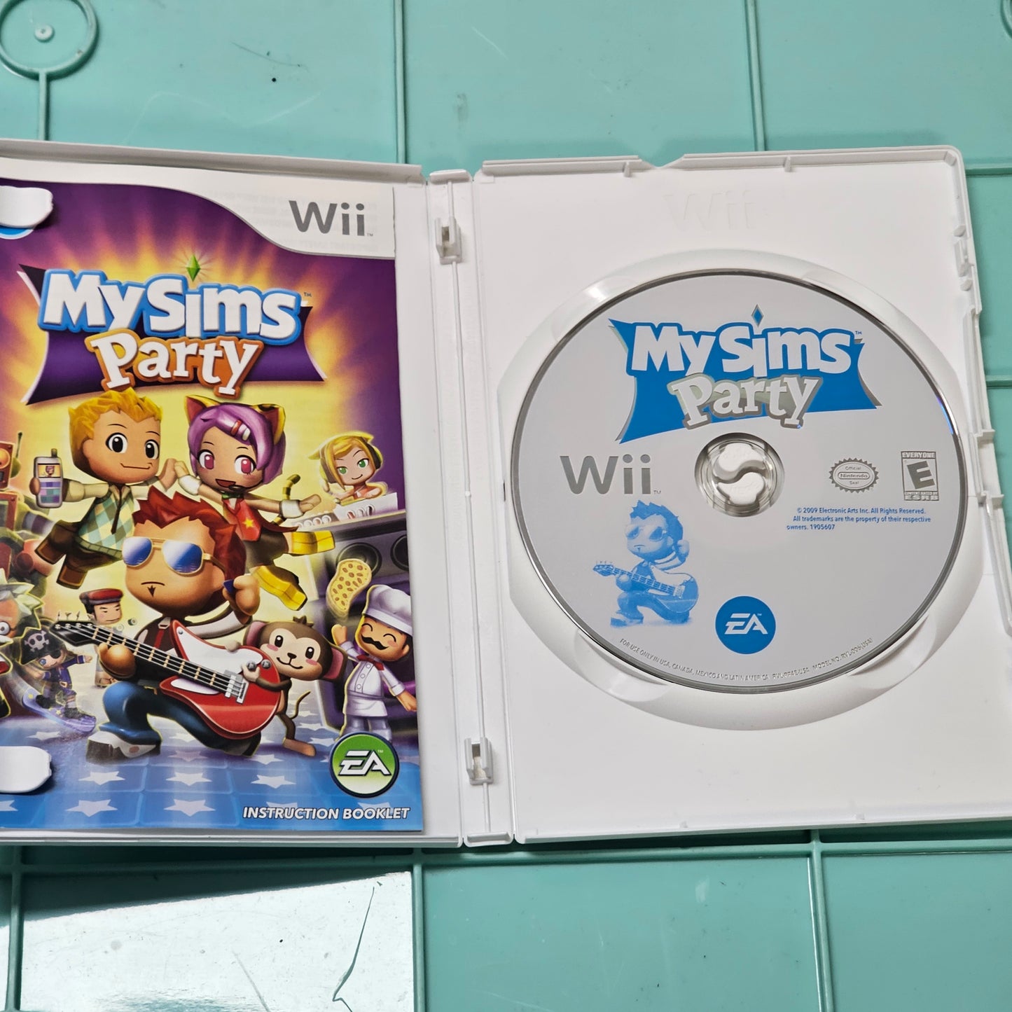 099: My Sims Party - Wii