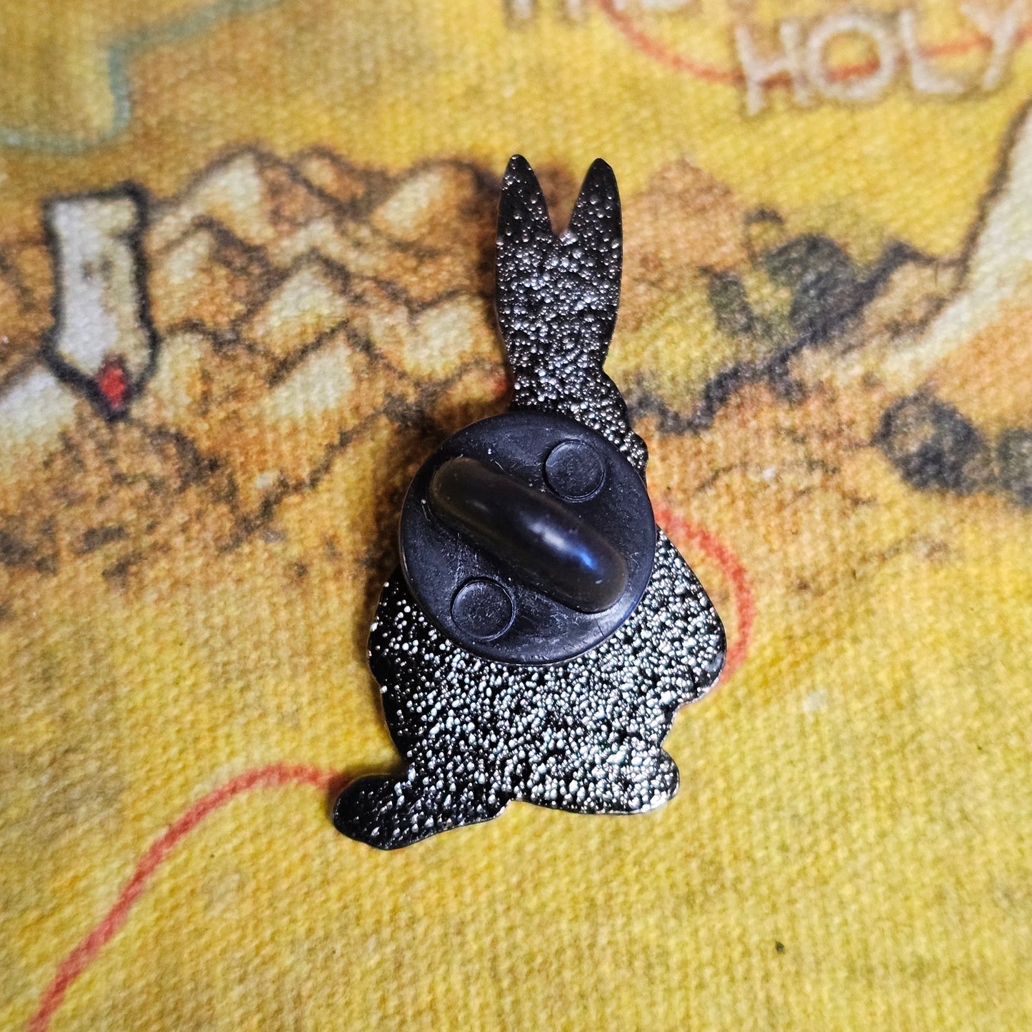 147: Fat Bugs Bunny Pin