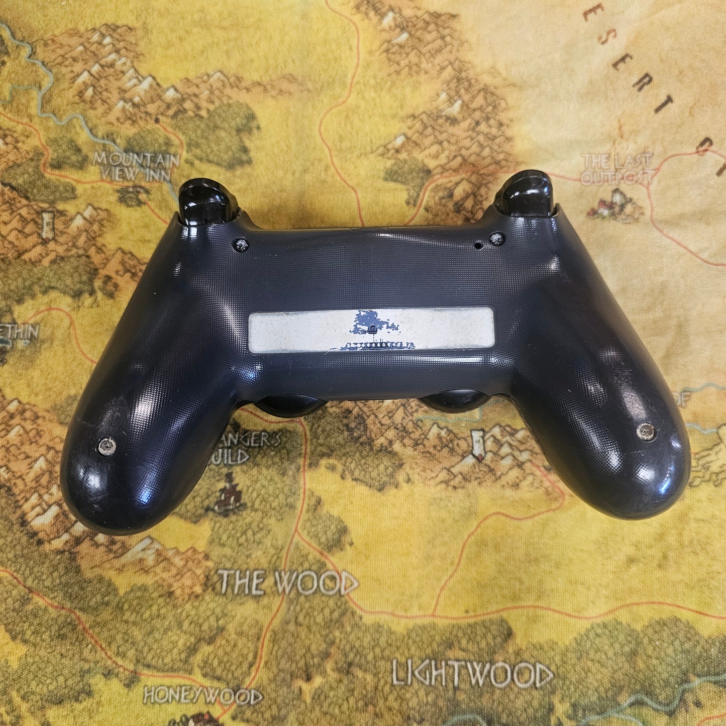 129: PS4 Controller