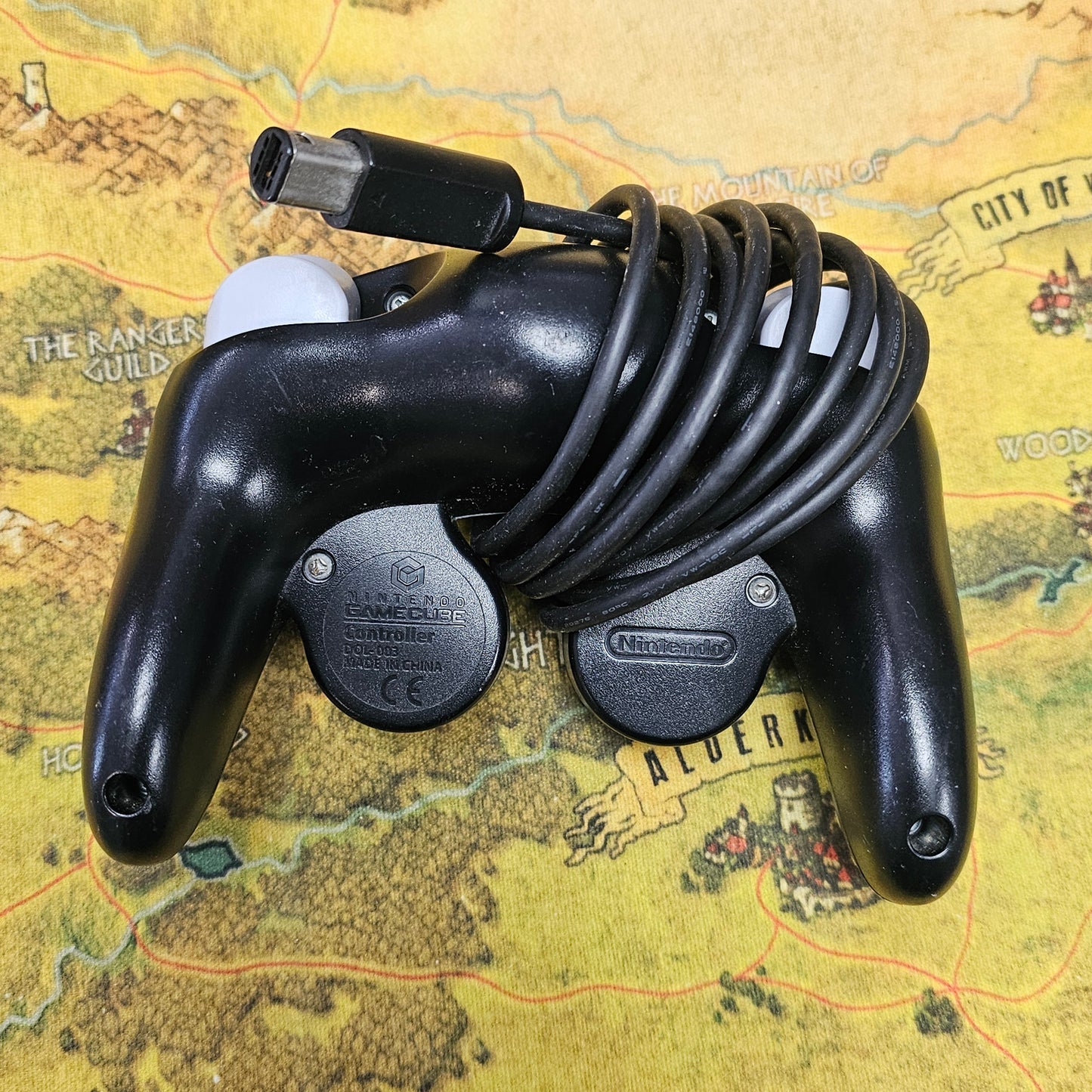 142: GameCube Controller