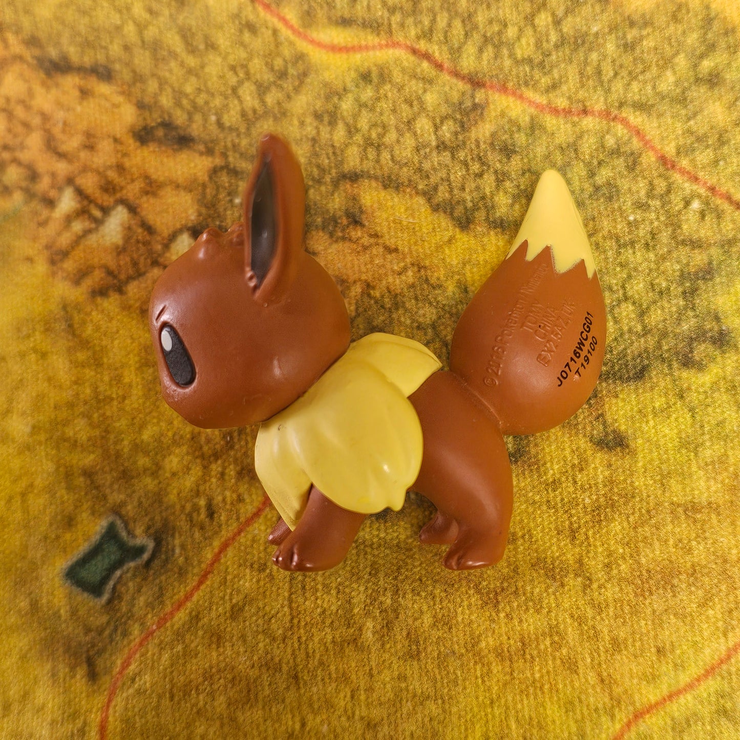 071: Tiny Eevee Figure