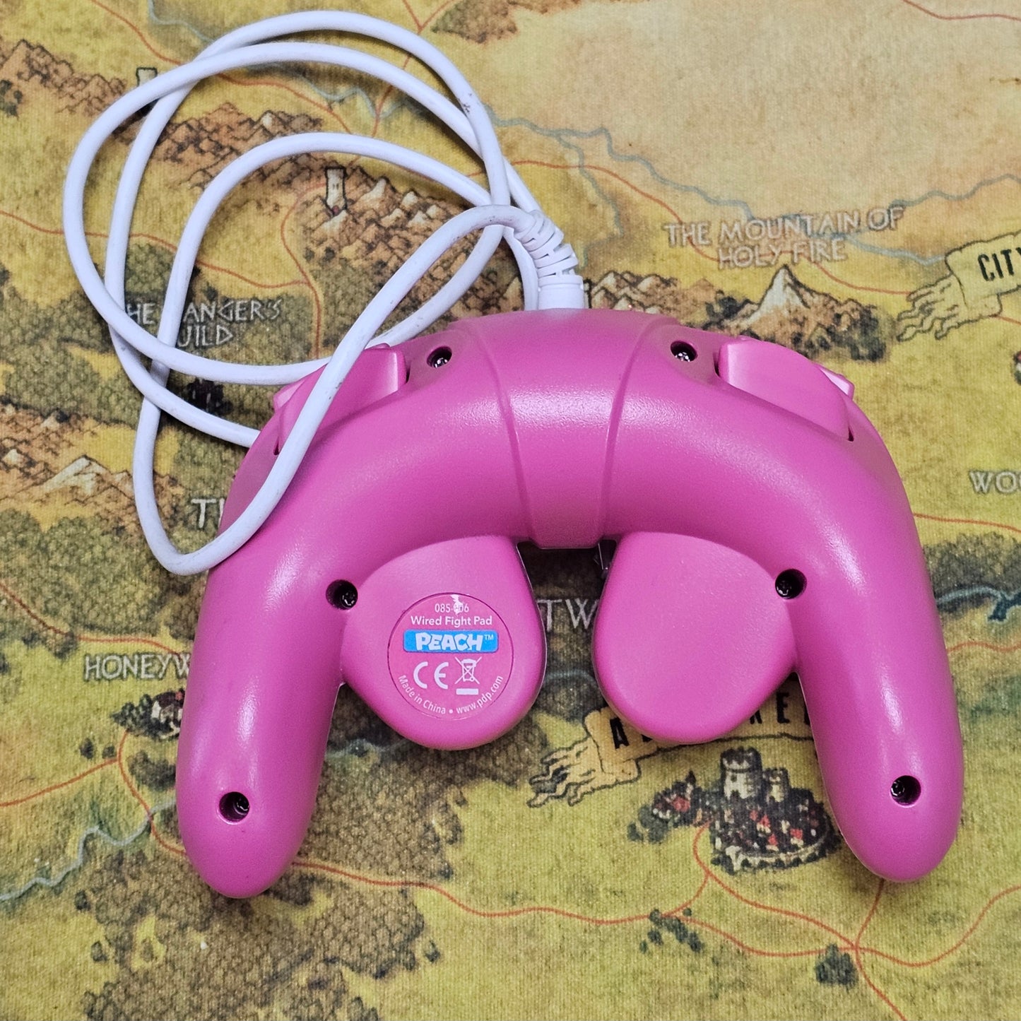 136: Princess Peach Wii Controller