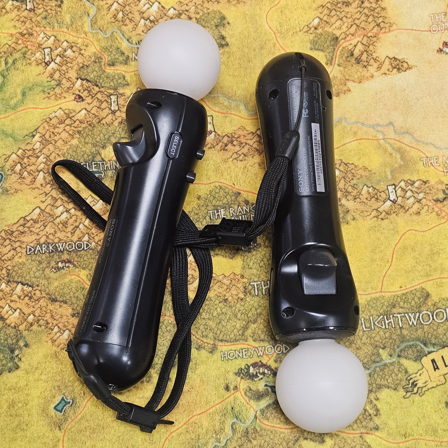 143: PS Move Controllers x 2