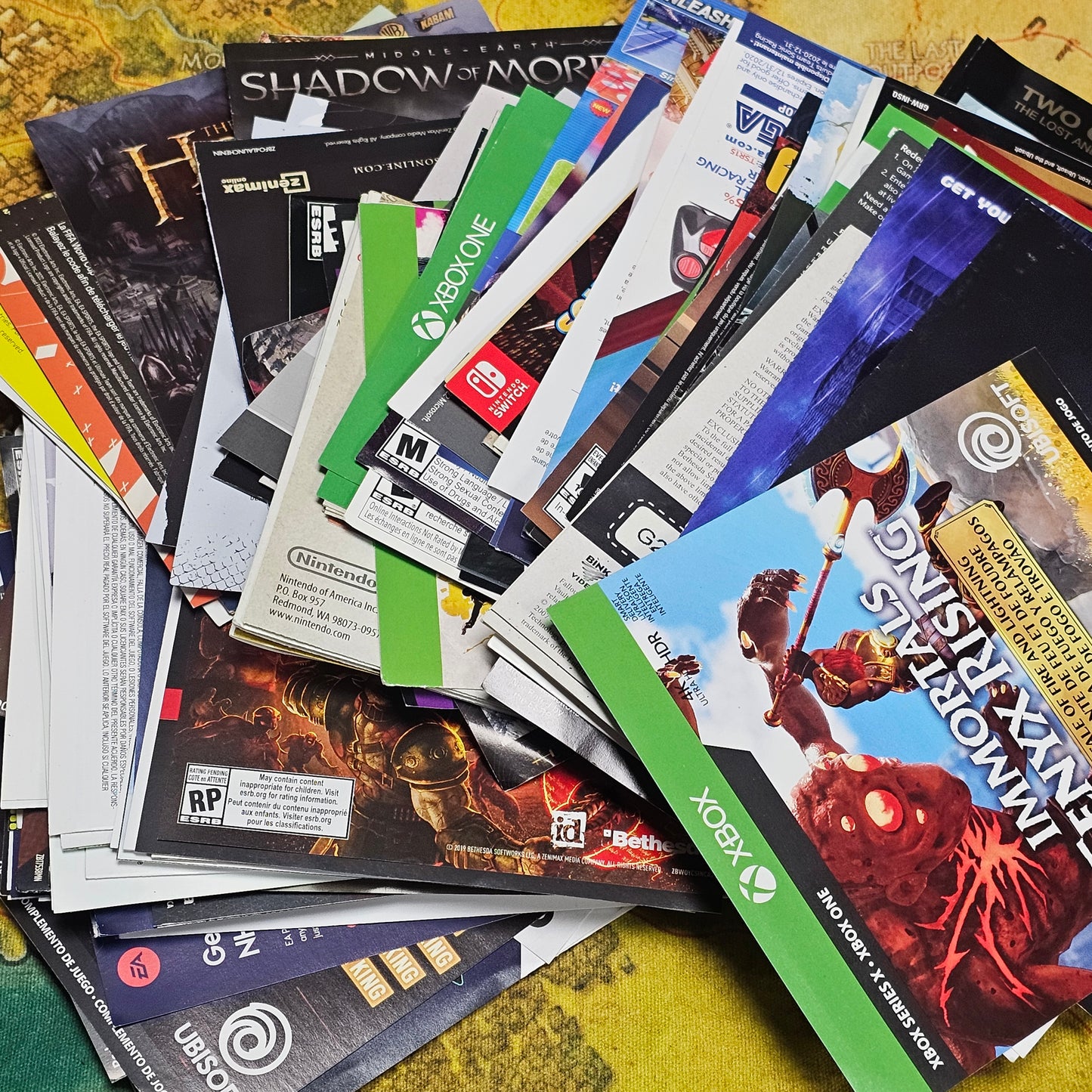076: Random Lot of Game Inserts