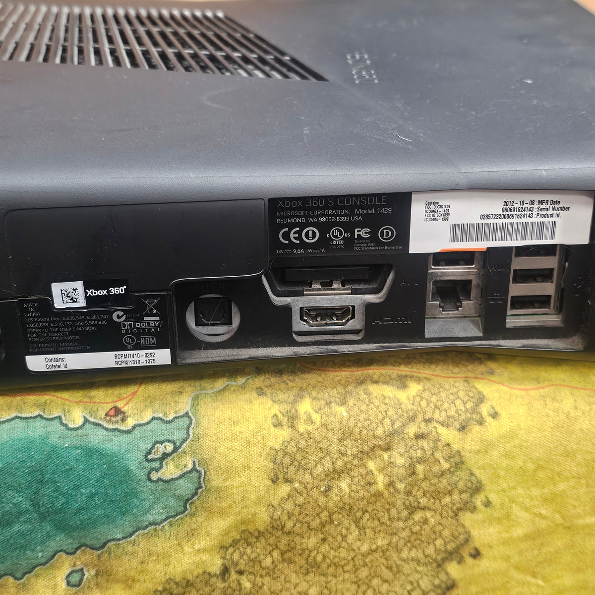 072: XBox 360 Black Console