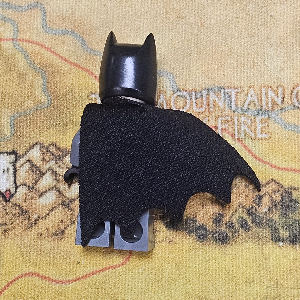 102: Batman Minifig