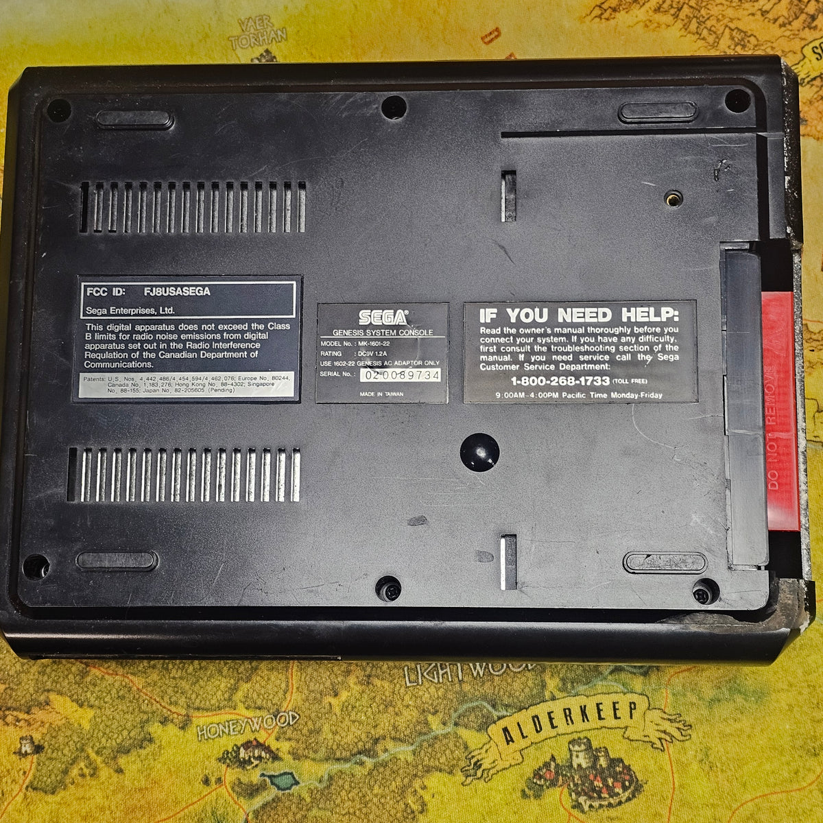 063: Sega Genesis Console