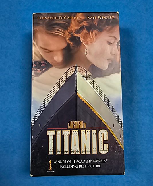 086: Titanic (VHS)