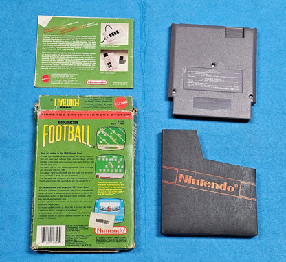 094: NES Play Action Football - NES