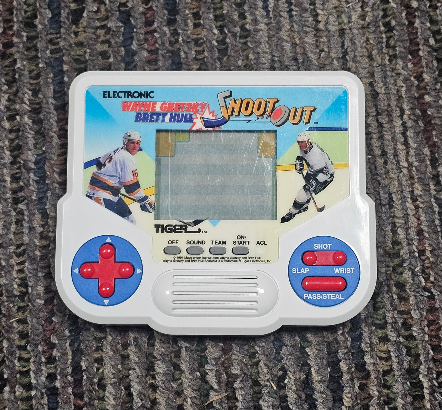 052: Wayne Gretzky Brett Hull Shoot Out Tiger Electronic Game