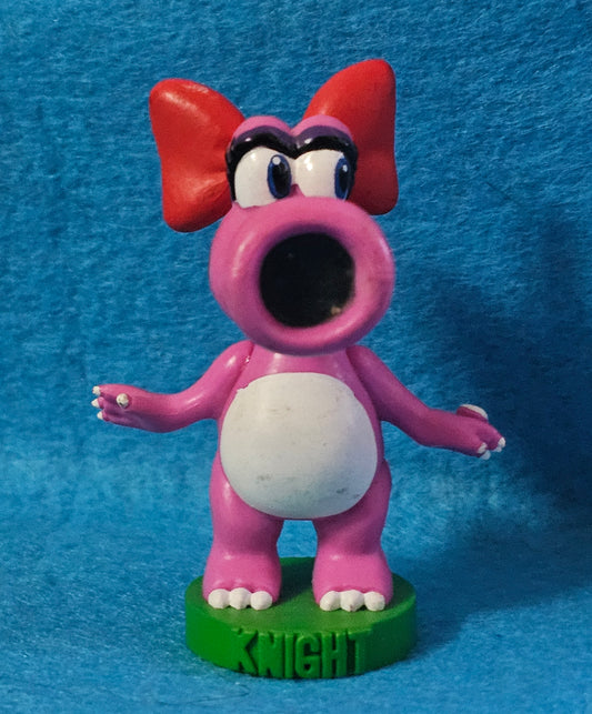 118: Birdo Figure