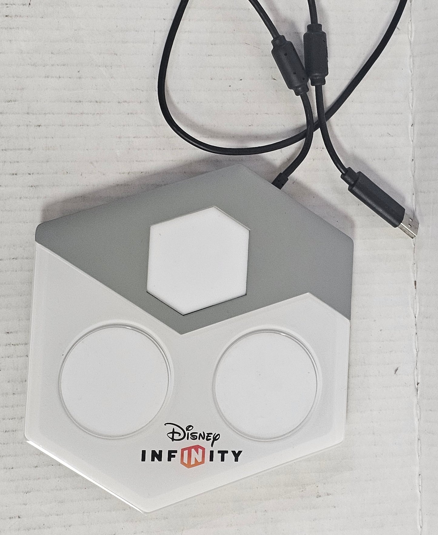 033: Disney Infinity Base
