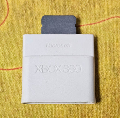 213: XBox 360 Memory Card