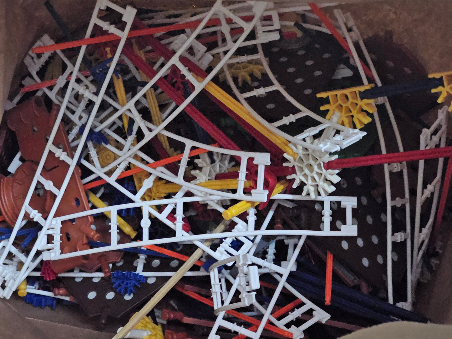 208: Bag of Random K'Nex