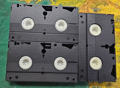 158: Lionheart, 8 Mile, The Hunted (VHS)