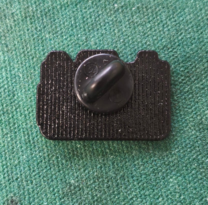 Pin: Camera