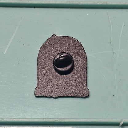 133: Frog Knight Pin