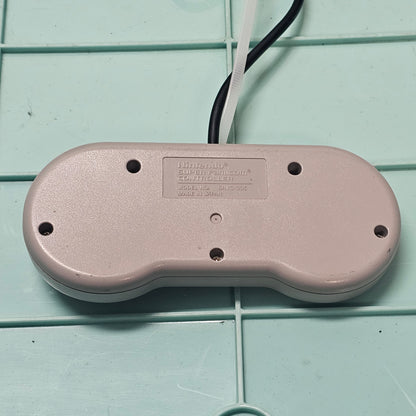 113: Super Famicom Controller