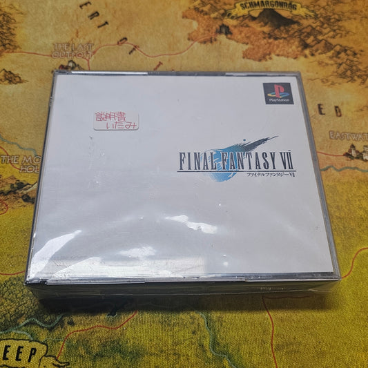 019: Final Fantasy VII (Japan Import) - PlayStation