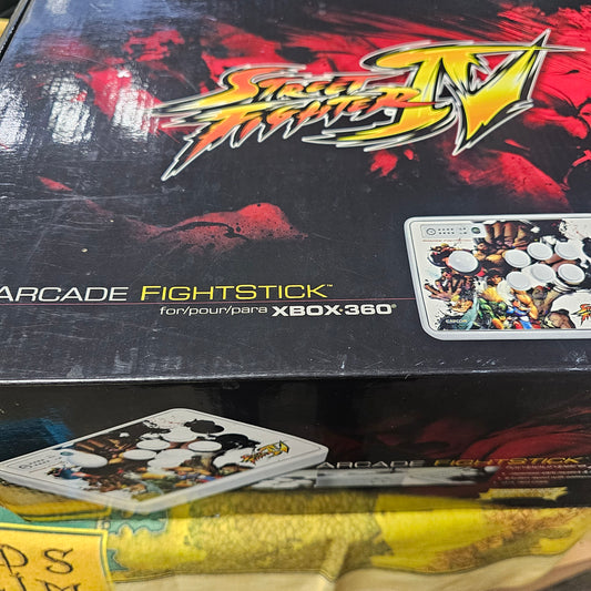001: Street Fighter IV Arcade Fight Stick - XBox 360