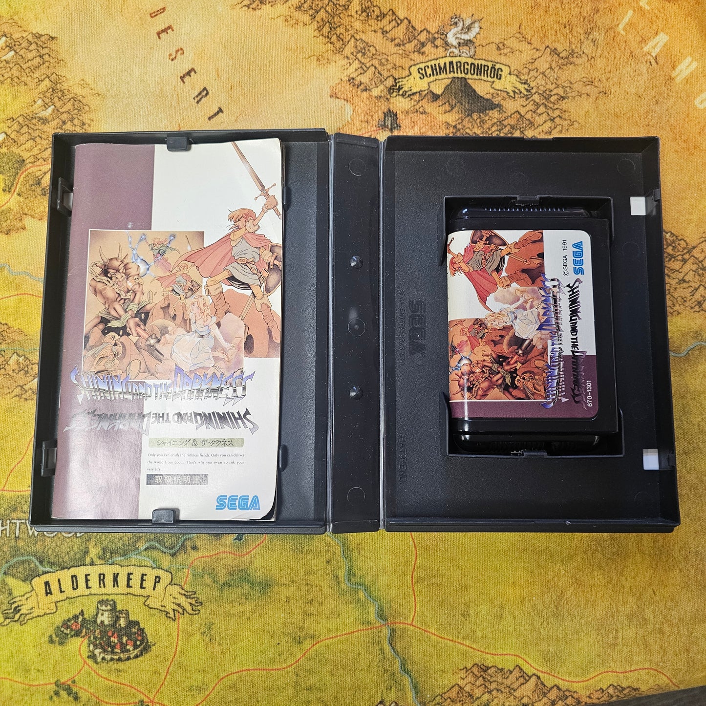 122: Shining in the Darkness (Japan Import) - Mega Drive