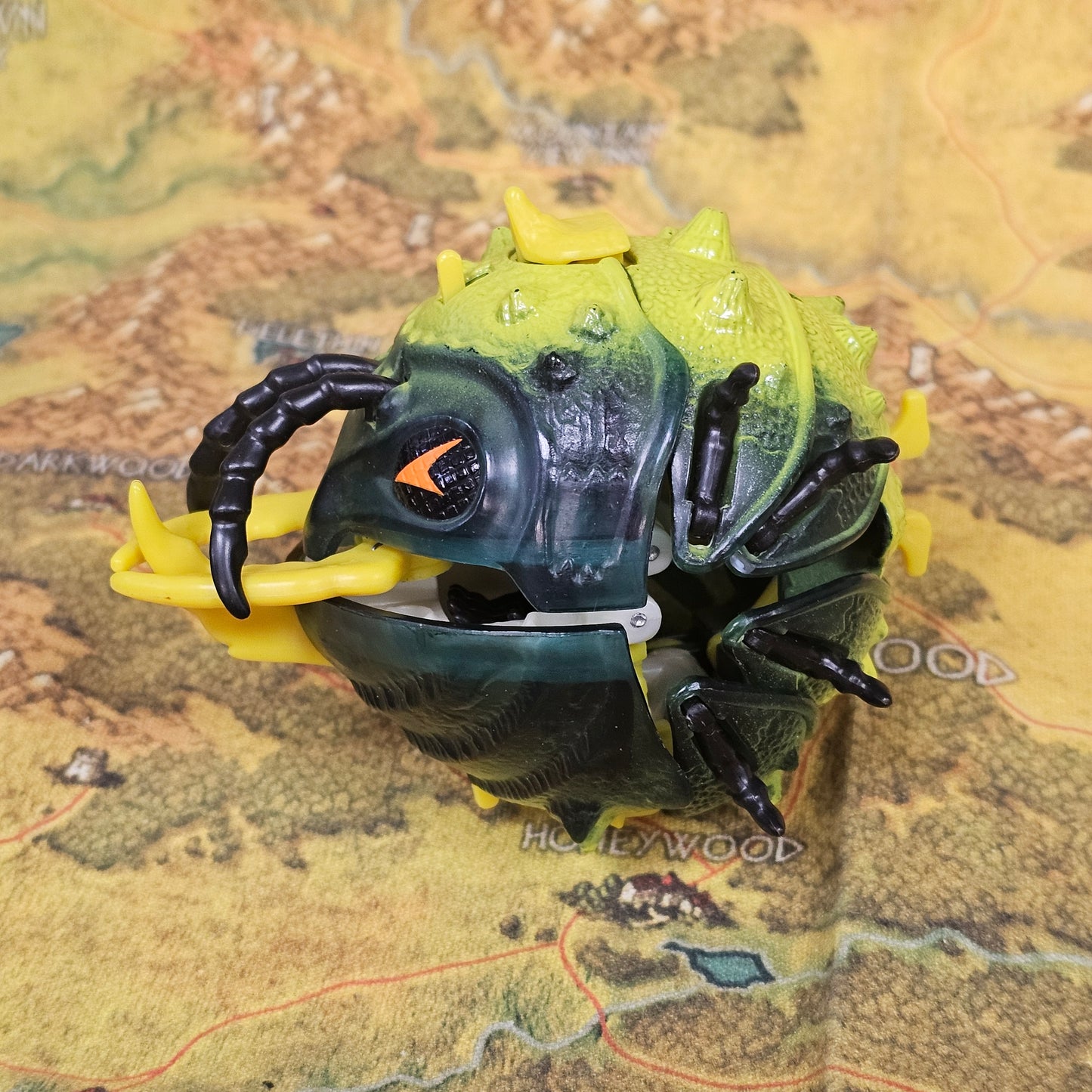 331: Retrax Beast Wars Transformer