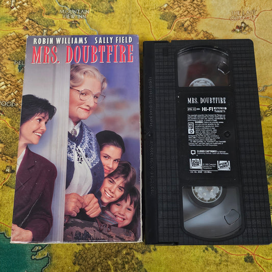 261: Mrs. Doubtfire (VHS)