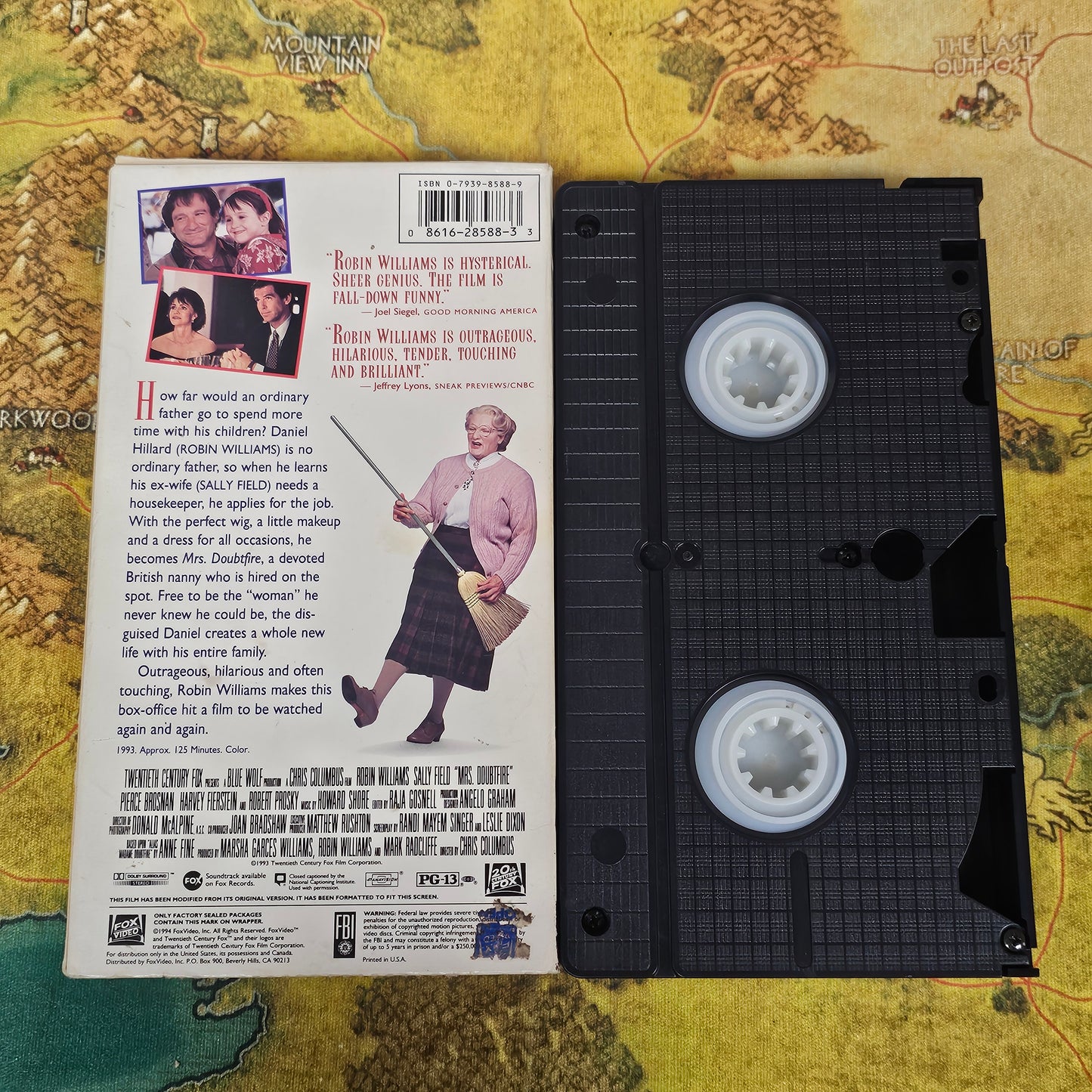 261: Mrs. Doubtfire (VHS)