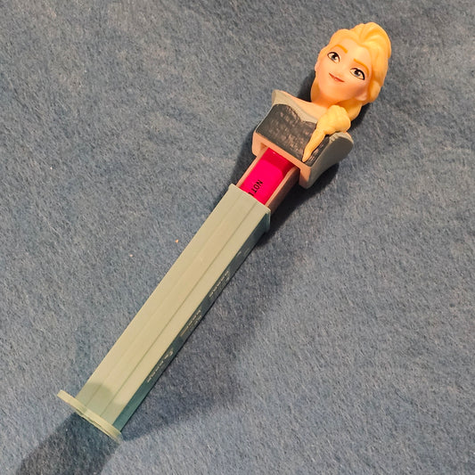 178: Elsa Pez