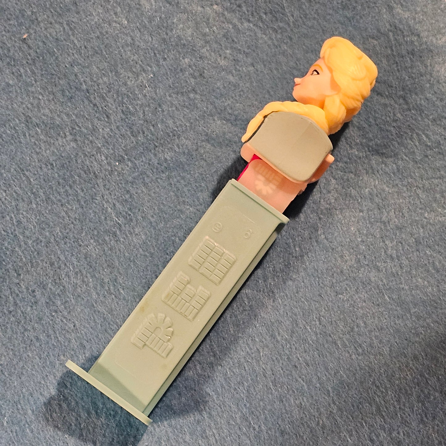 178: Elsa Pez