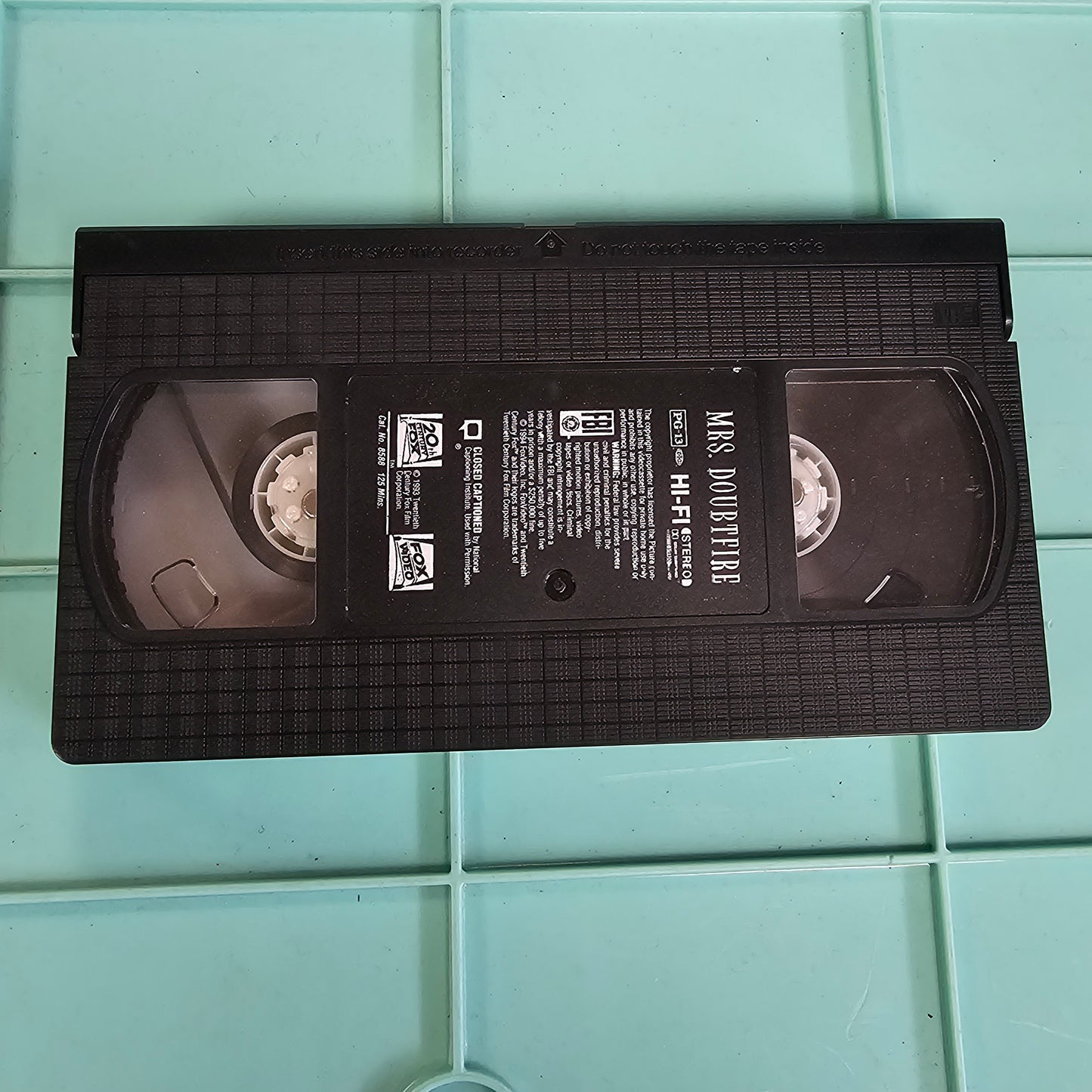 185: Mrs. Doubtfire (VHS)