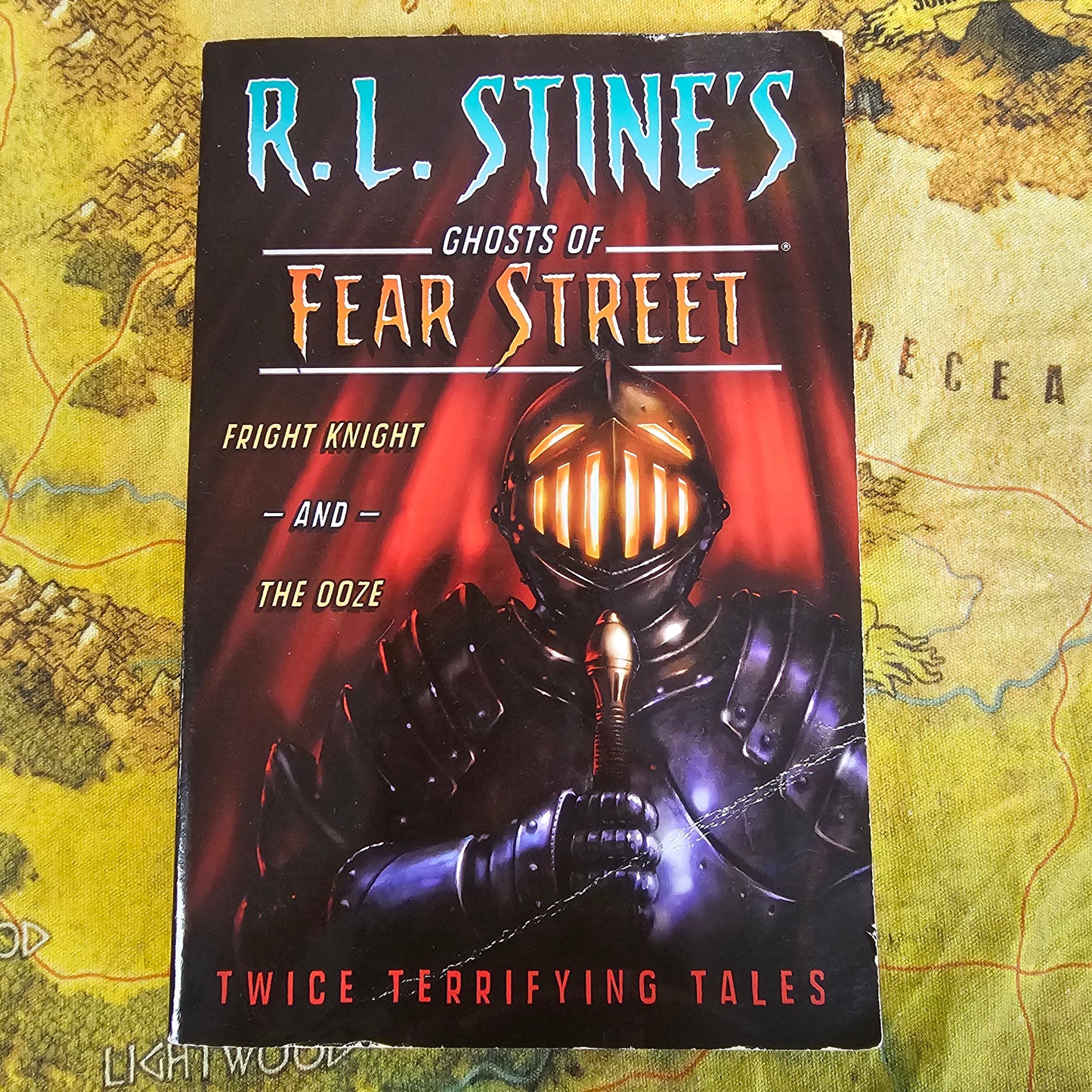249: Ghosts of Fear Street (Book)