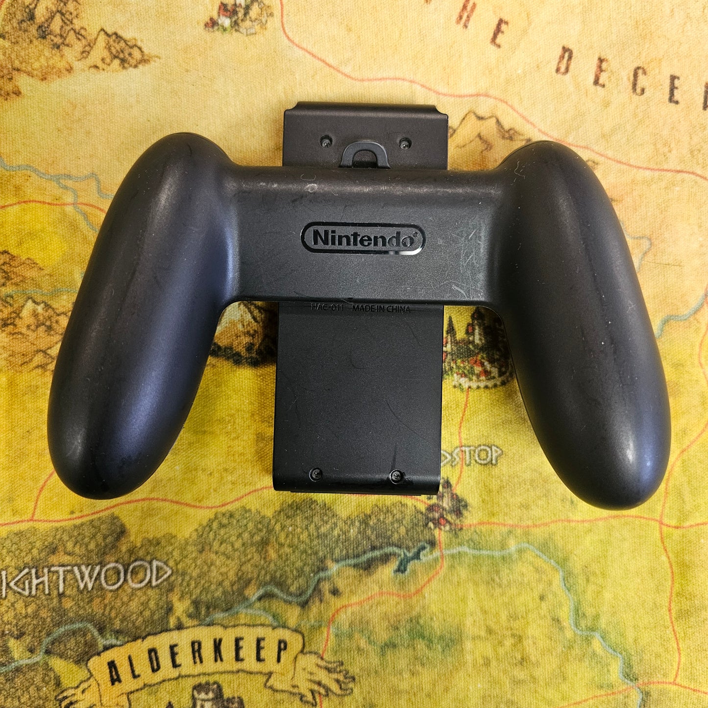087: Joycon Grip - Switch