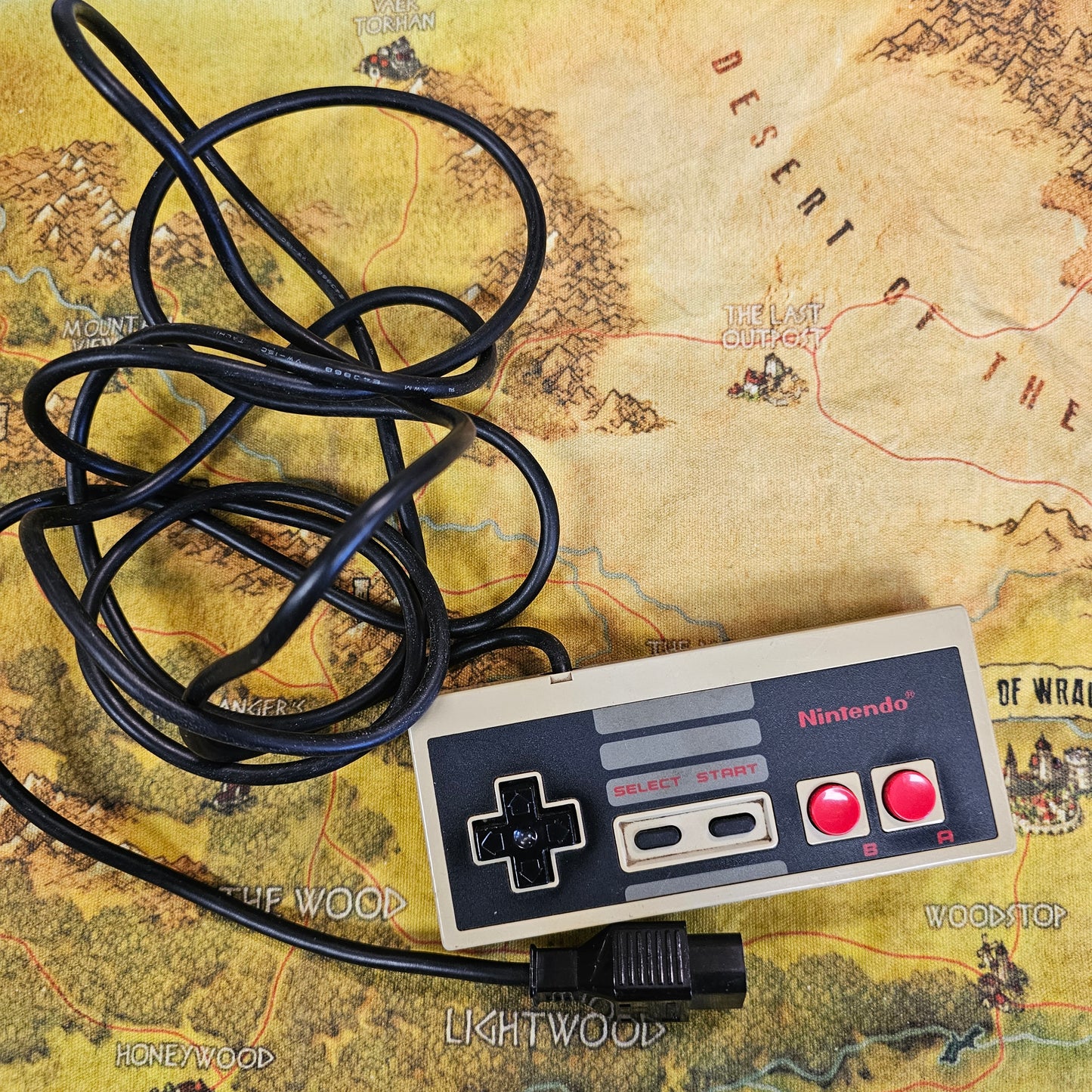 136: NES Controller