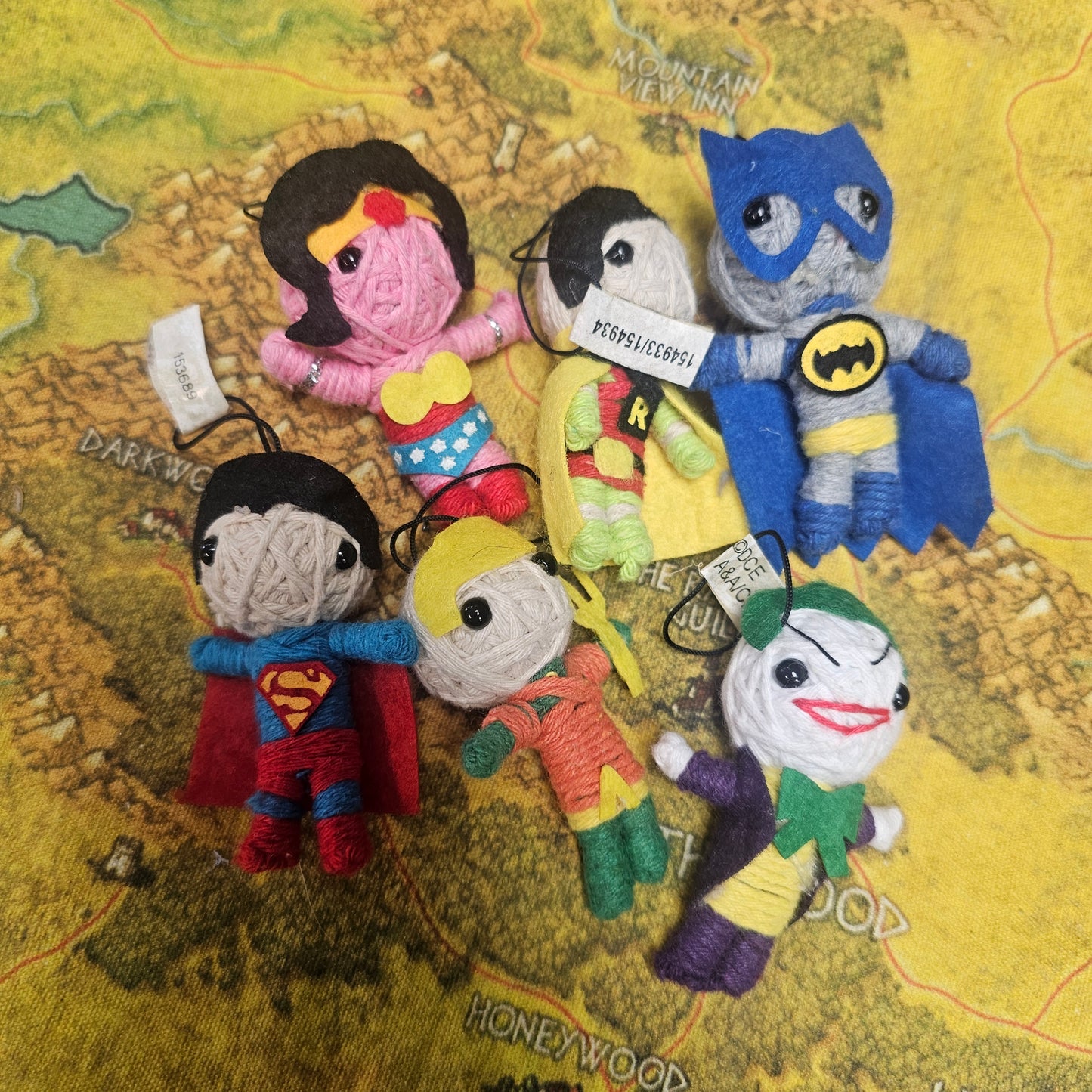 076: DC String Dolls x 6