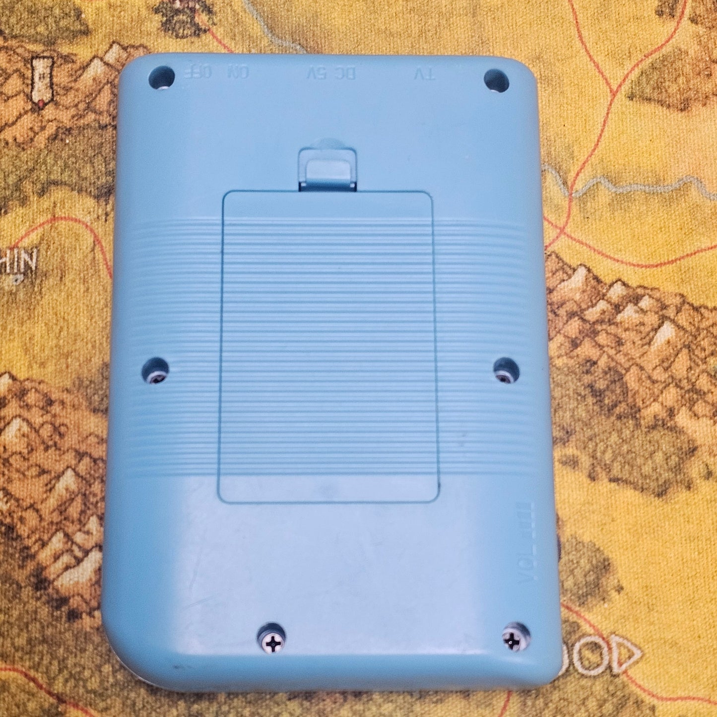 085: Retro Handheld with Preprogrammed Games