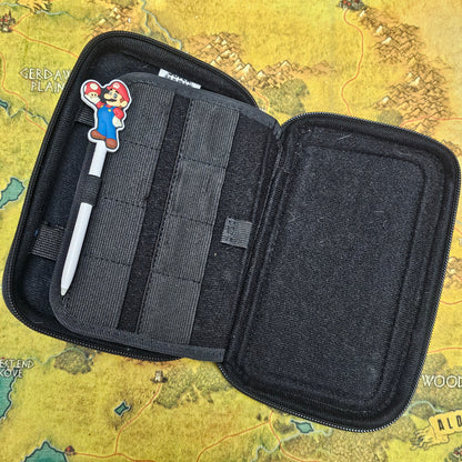 147: 3DS Case with Mario Stylus