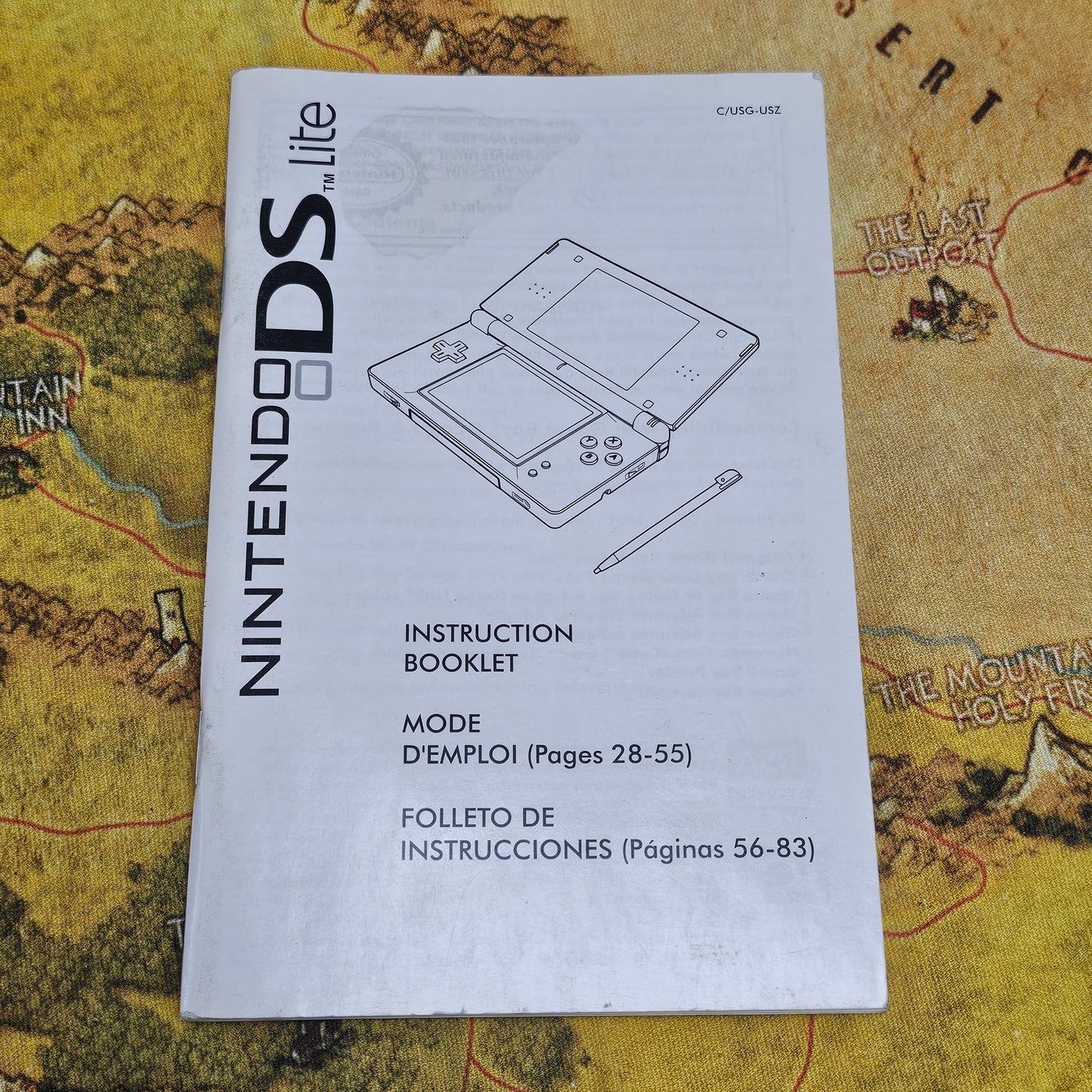 016: DS Lite Instruction Booklet