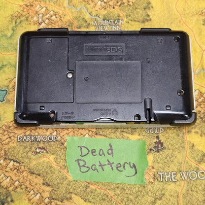 033: DS with Dead Battery