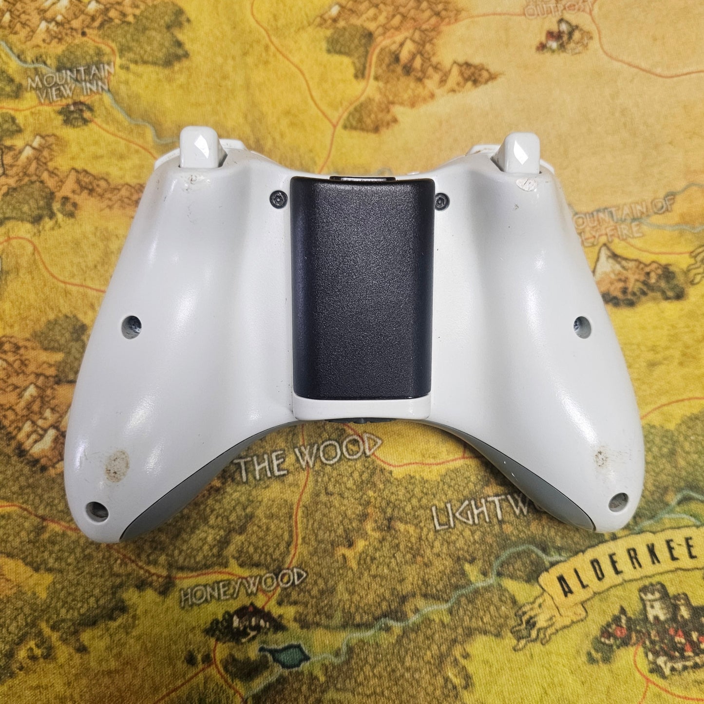 021: XBox 360 Controller